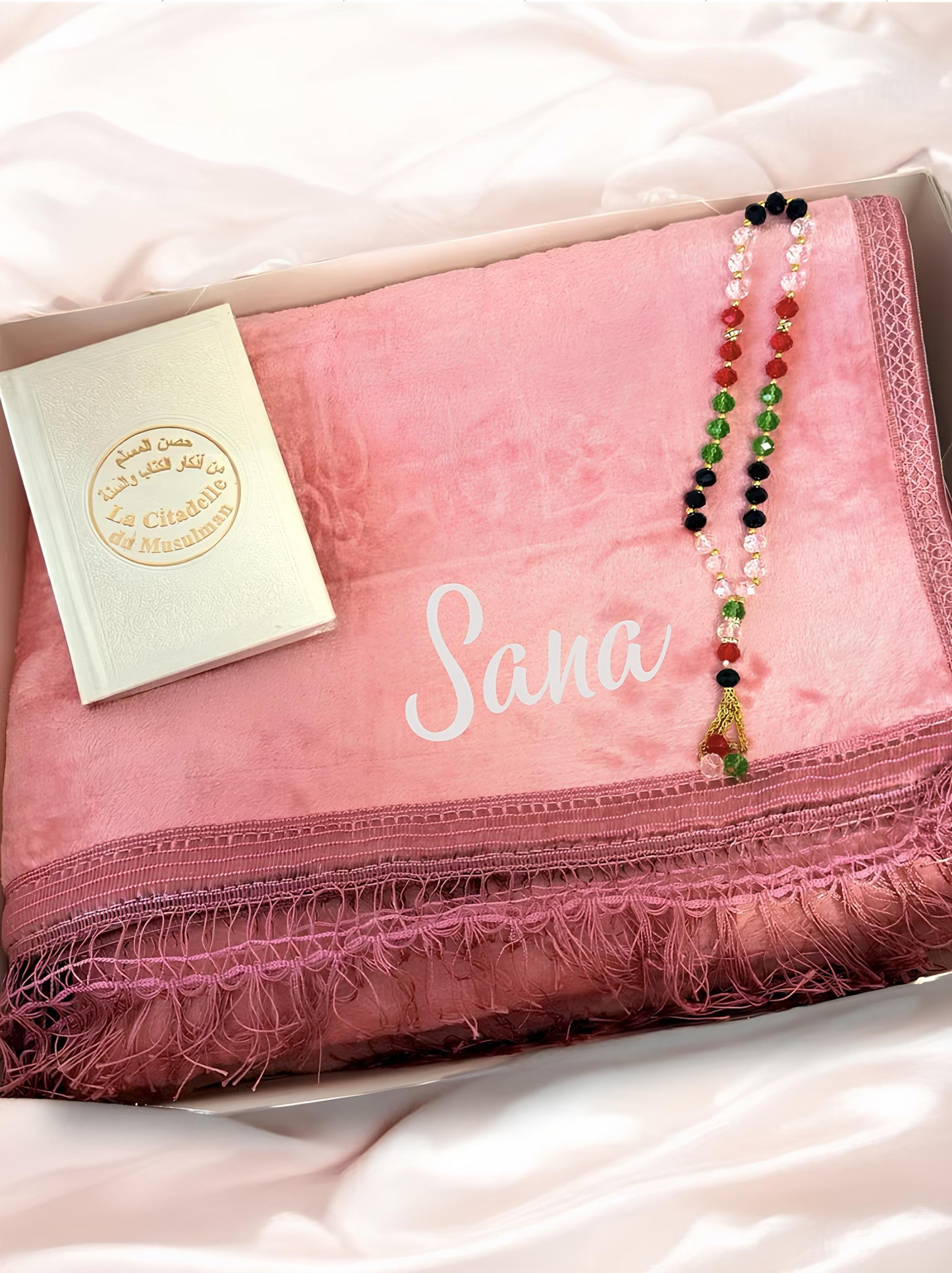 Coffret Cadeau Islamique – Tapis de Prière, Tasbih & Citadelle du Musulman