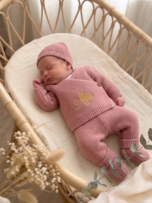 Ensemble naissance en maille personnalisé brodé