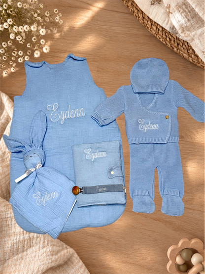 Coffret naissance personnalisé brodé – Cadeau bébé