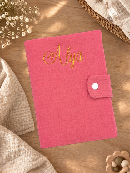 Protège carnet de santé personnalisé brodé