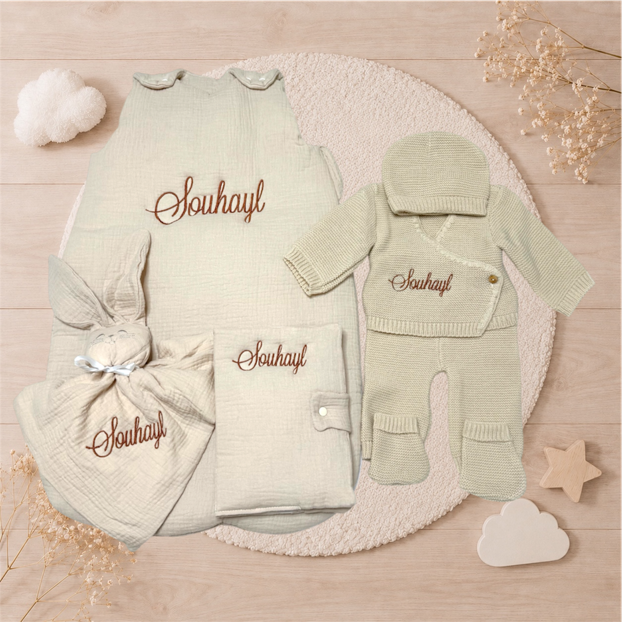 Ensemble naissance personnalisé brodé